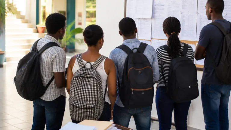 À la Faculté d’Ethnologie, des étudiants réclament plus de transparence