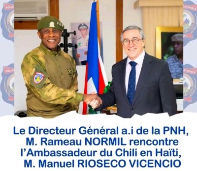 Coopération internationale : Le Directeur Général a.i de la PNH, M. Rameau NORMIL, rencontre l’Ambassadeur du Chili