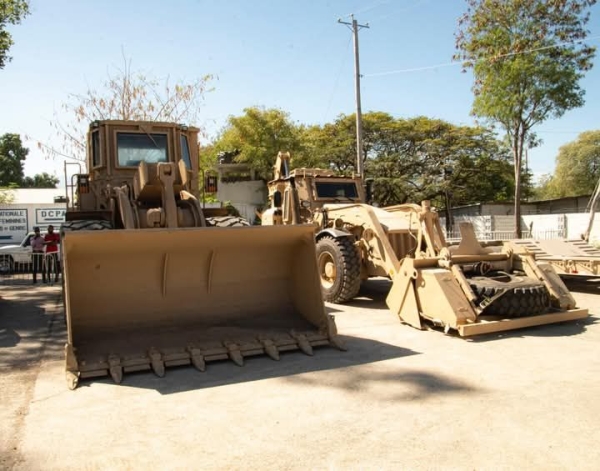 L'administration Trump renforce la PNH : 600 fusils, véhicules blindés et engins lourds livrés à Haïti